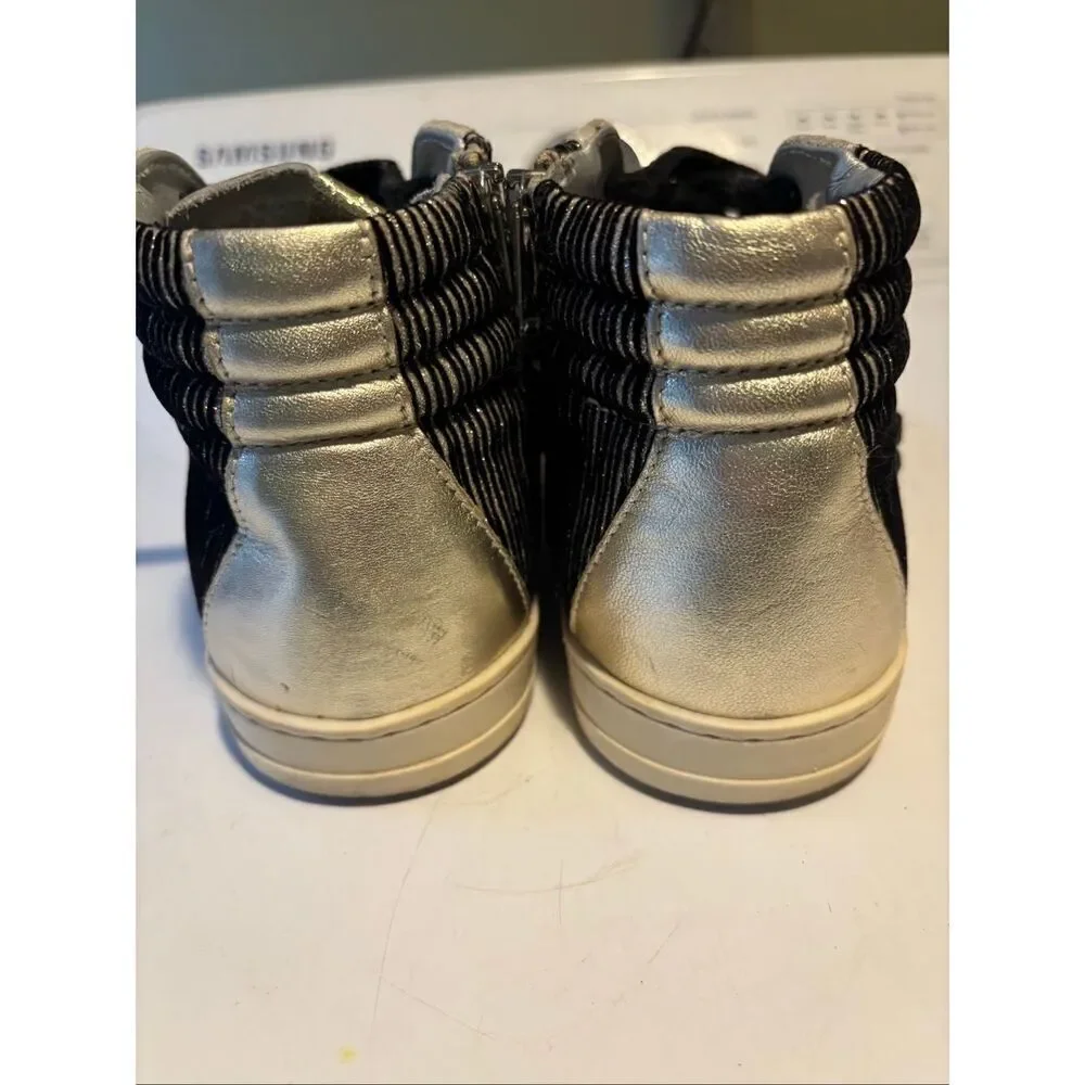 P448 Sneakers